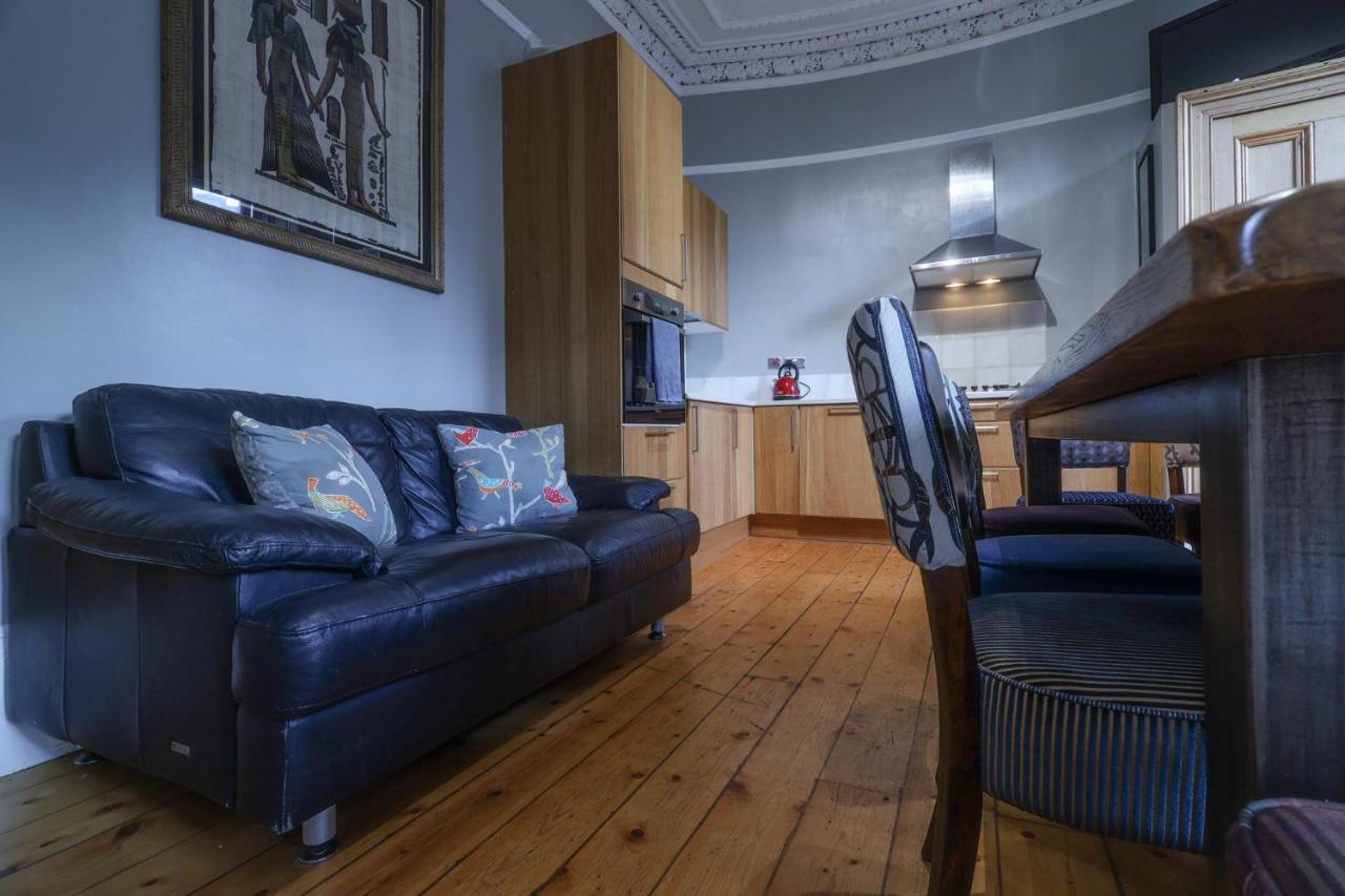 2 Bed In Great Location 15-20 Minutes Walk To Sec Leilighet Glasgow Eksteriør bilde